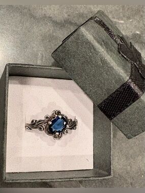 Silver Blue Gemstone Vintage Style Ring